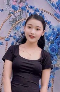 王瑾萱（Wáng Jǐn Xuān）